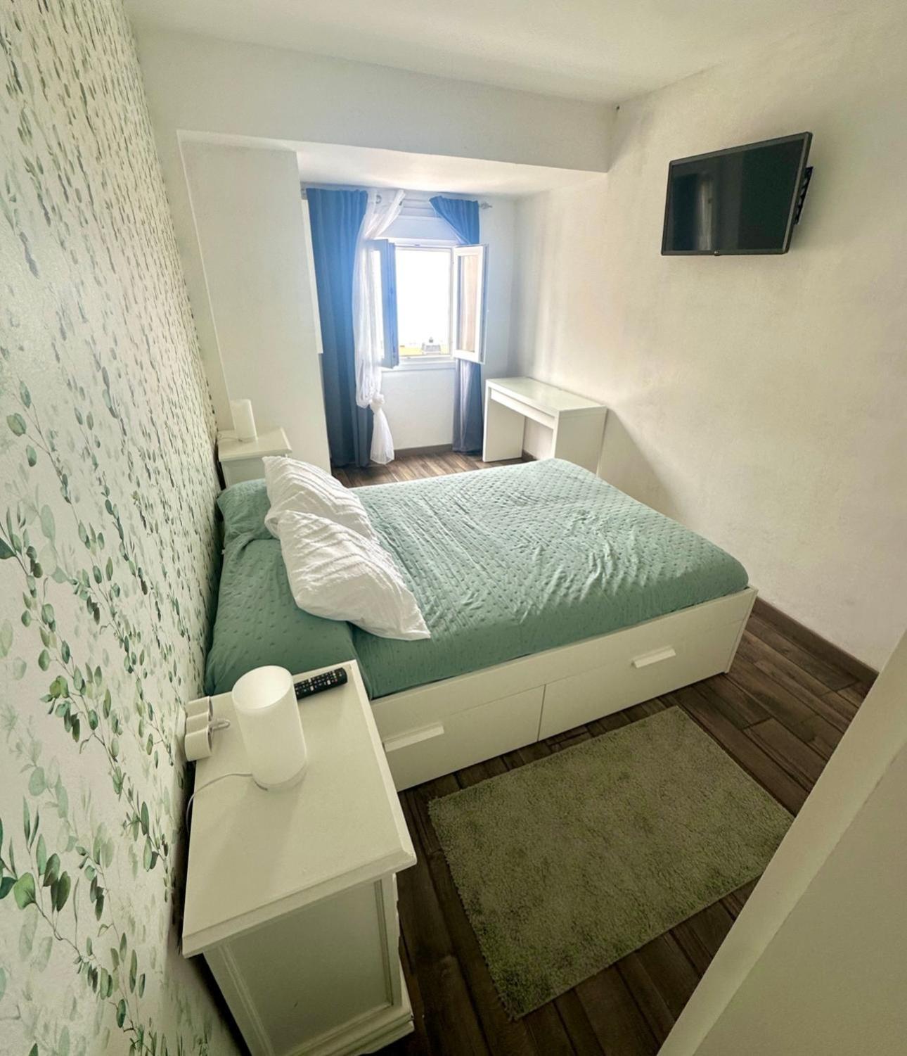 Vistas Pinos Appartement *